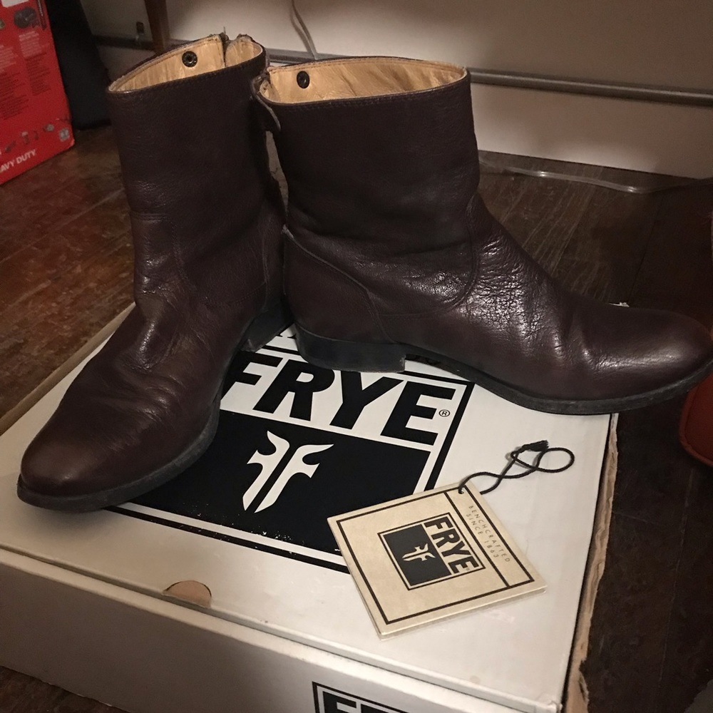 Frye Melissa Button Short Ankle Boot